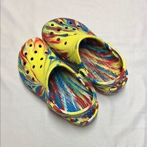 Marbled Crocs